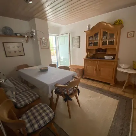 Gæstehus Pension-ferienwohnung Liesbachtal Direkt Am Waldrand Bayerische Rhoen 3*